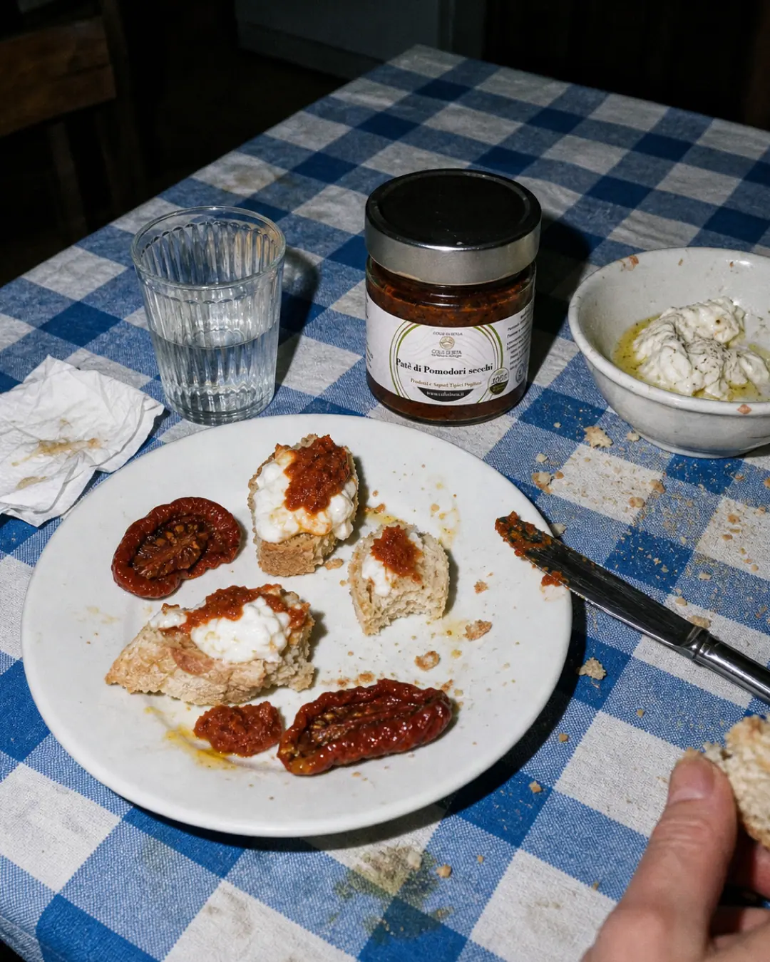 Colle di Seta — Pate pomodori secchi — flash UGC